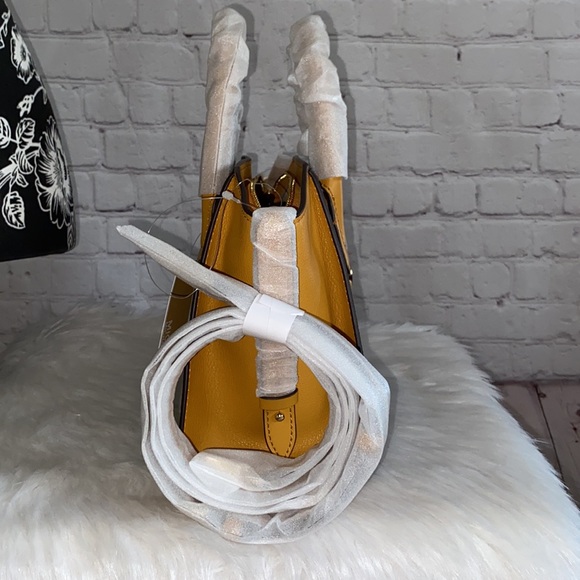 Michael Kors AVRIL TZ Satchel - Picture 4 of 5